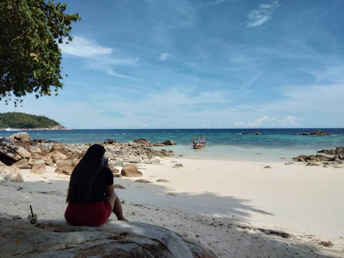 Daya Beach, Lipe Local 外观 照片